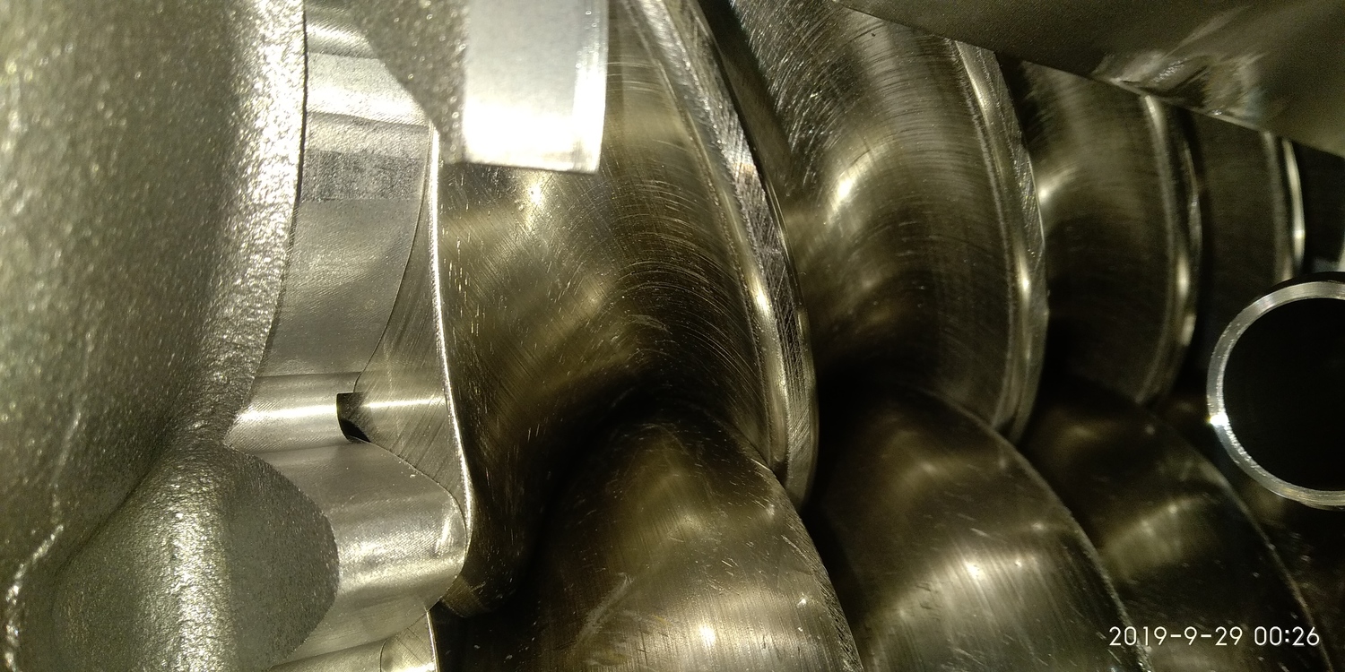 Ремонт и обслуживание сальниковых винтовых компрессоров